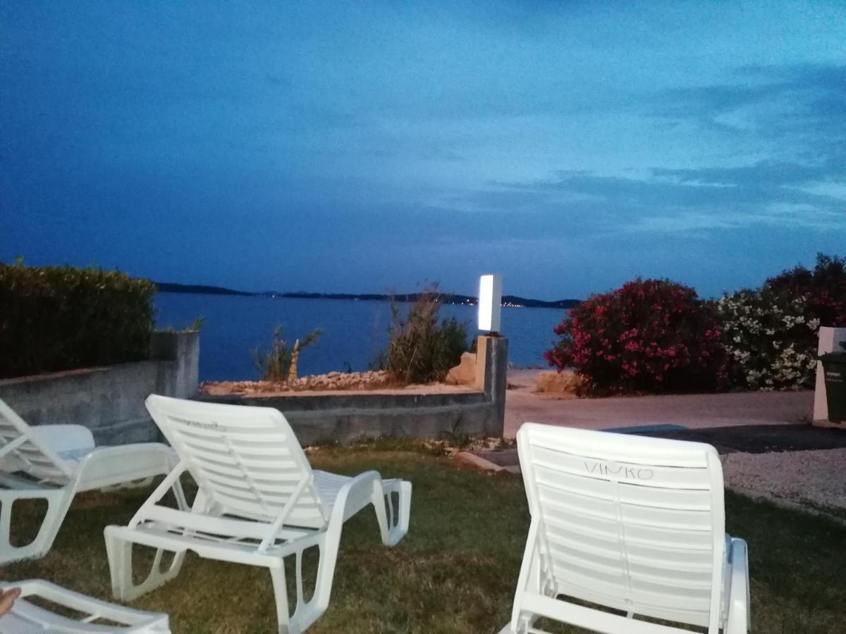 Apartmani Vinko Bibinje Exterior foto